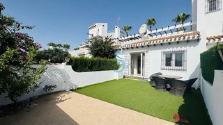 Casa en venta en Campos de Golf - Villa Martin - Los Dolses en Orihuela