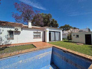 Chalet en venta en Churriana en Málaga