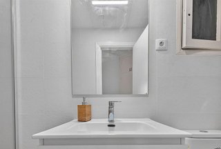 Estudio en venta en Les Corts en Barcelona