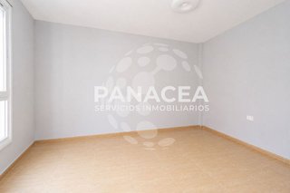 Piso en venta en Roquetas Centro en Roquetas de Mar