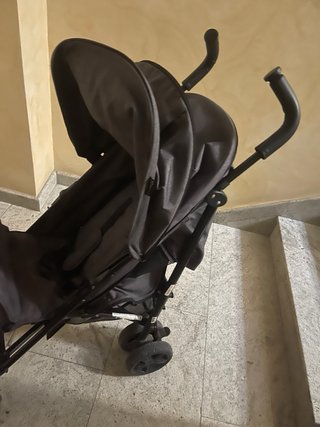 Passeggino nero