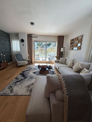 Piso en venta en Calaburra - Chaparral en Mijas
