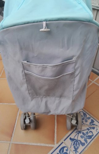 Carrito de bebé ligero con capota