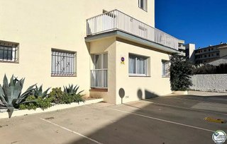 Piso en venta en Salatar en Roses