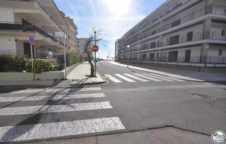 Piso en venta en Salatar en Roses