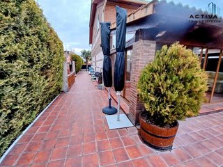 Casa pareada en venta en Renedo de Esgueva