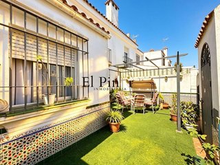 Casa adosada en venta en Centro en Puerto Real
