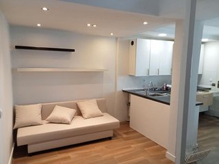 Casa adosada en venta en Valdeacederas en Madrid