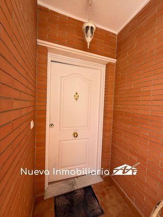 Casa adosada en venta en La Paz-Las Américas en Linares