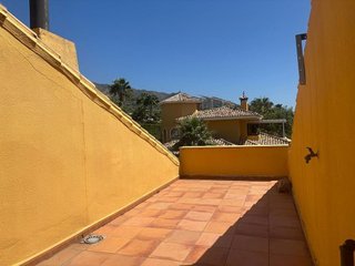 Casa adosada en venta en Valdeolletas-Las Cancelas-Xarblanca en Marbella