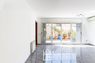 Casa adosada en venta en Centre en Cornellà de Llobregat