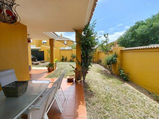 Casa adosada en venta en Casines en Puerto Real