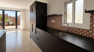 Ático en venta en Sant Antoni en Barcelona