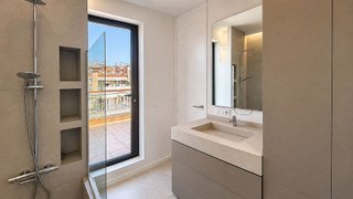 Ático en venta en Sant Antoni en Barcelona