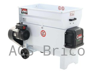 Despalilladora Chapa de Uva con Bomba - 2 HP - 2000 kg/h - 87x50 cm - Grifo