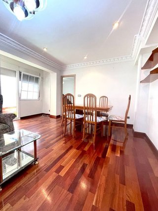 Piso en venta en Pueblo Nuevo en Madrid