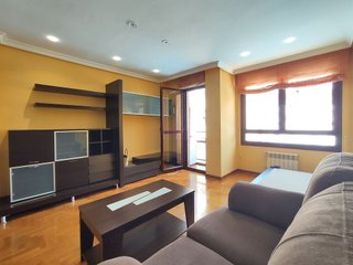 Piso en venta en Milán - Pumarín - Teatinos en Oviedo