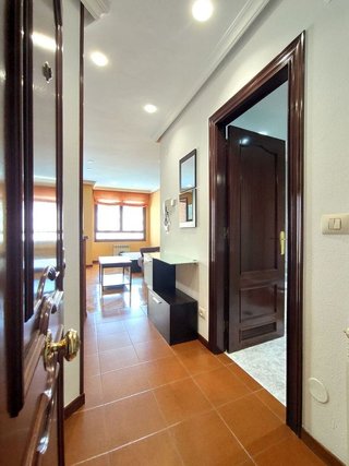 Piso en venta en Milán - Pumarín - Teatinos en Oviedo