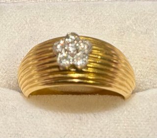 Oro, brillantes y esmeraldas: Joyas únicas