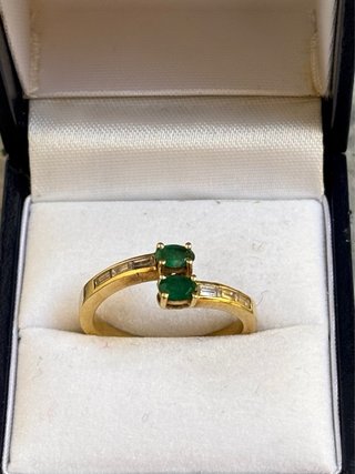 Oro, brillantes y esmeraldas: Joyas únicas