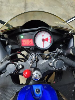 Yamaha R125 Negra/Azul/Dorada