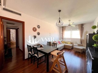 Piso en venta en Parla Este en Parla