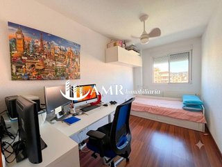 Piso en venta en Parla Este en Parla