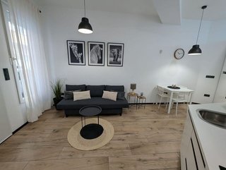 Local comercial en venta en Girón - Las Delicias - Tabacalera en Málaga