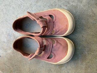Zapatos barefoot niña rosa