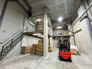 Nave industrial en alquiler en Pomar en Badalona
