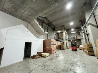 Nave industrial en alquiler en Pomar en Badalona