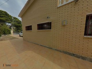 Chalet en venta en Eixample Residencial en Roda de Barà