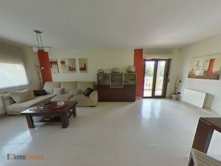 Chalet en venta en Eixample Residencial en Roda de Barà