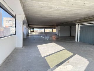 Nave industrial en alquiler en Bufalà en Badalona