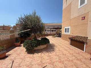 Casa pareada en venta en Playa de los Locos en Torrevieja