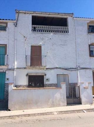 Casa adosada en venta en Beas de Segura