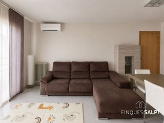 Piso en venta en Eixample Sud – Migdia en Girona
