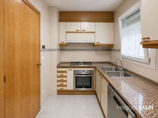 Piso en venta en Eixample Sud – Migdia en Girona