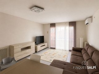 Piso en venta en Eixample Sud – Migdia en Girona