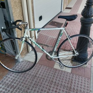 Bicicleta Clásica de Carretera