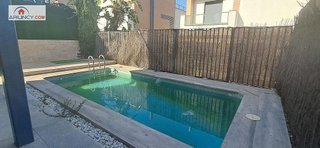 Casa pareada en venta en Zona Colegio Europa en Espartinas
