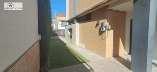 Casa pareada en venta en Zona Colegio Europa en Espartinas