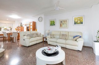 Casa adosada en venta en Torrefiel en Valencia