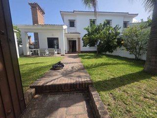 Casa adosada en venta en Núcleo Urbano en Chiclana de la Frontera