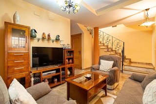 Casa adosada en venta en Padul