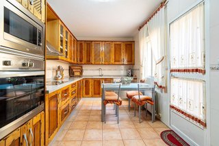 Casa adosada en venta en Padul