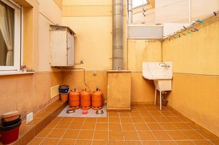 Casa adosada en venta en Padul
