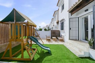 Casa adosada en venta en Hipódromo - Cerrado del Águila en Mijas