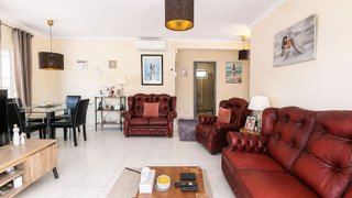 Chalet en venta en Calaburra - Chaparral en Mijas