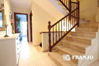 Casa adosada en venta en Creu de Barberà en Sabadell